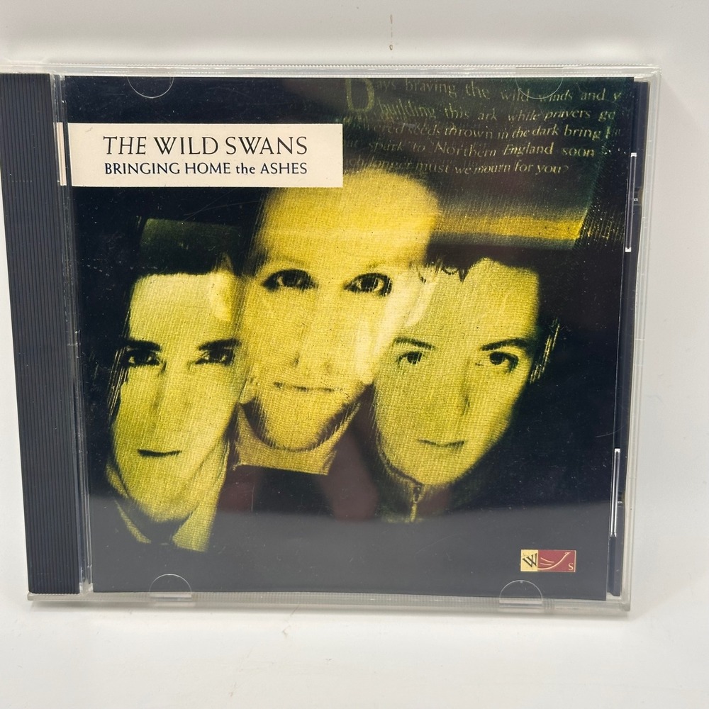 The Wild Swans Bringing‎ Home the Ashes CD 1988 Sire Records Punk 9 25697-2 VG+
